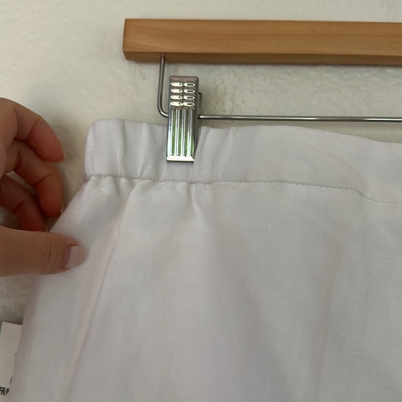 Elegant linen White Pants - Picture 7 of 8